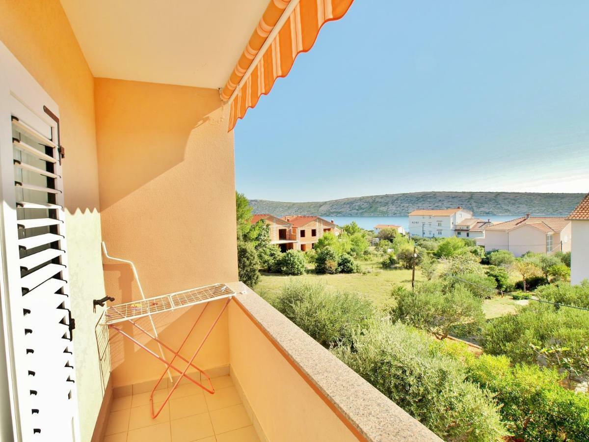 Apartments Ljubica Barbat na Rabu Екстериор снимка